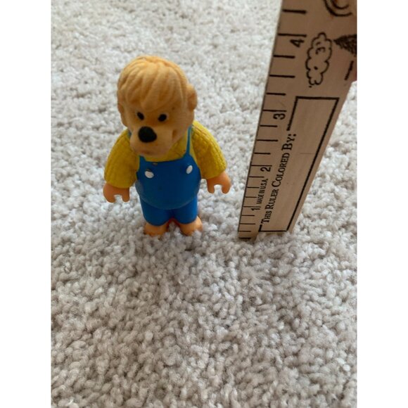 Vintage Berenstain Bears Papa Bear Figure Toy 3" Tall Blue Overalls Yellow Shirt - Picture 5 of 7